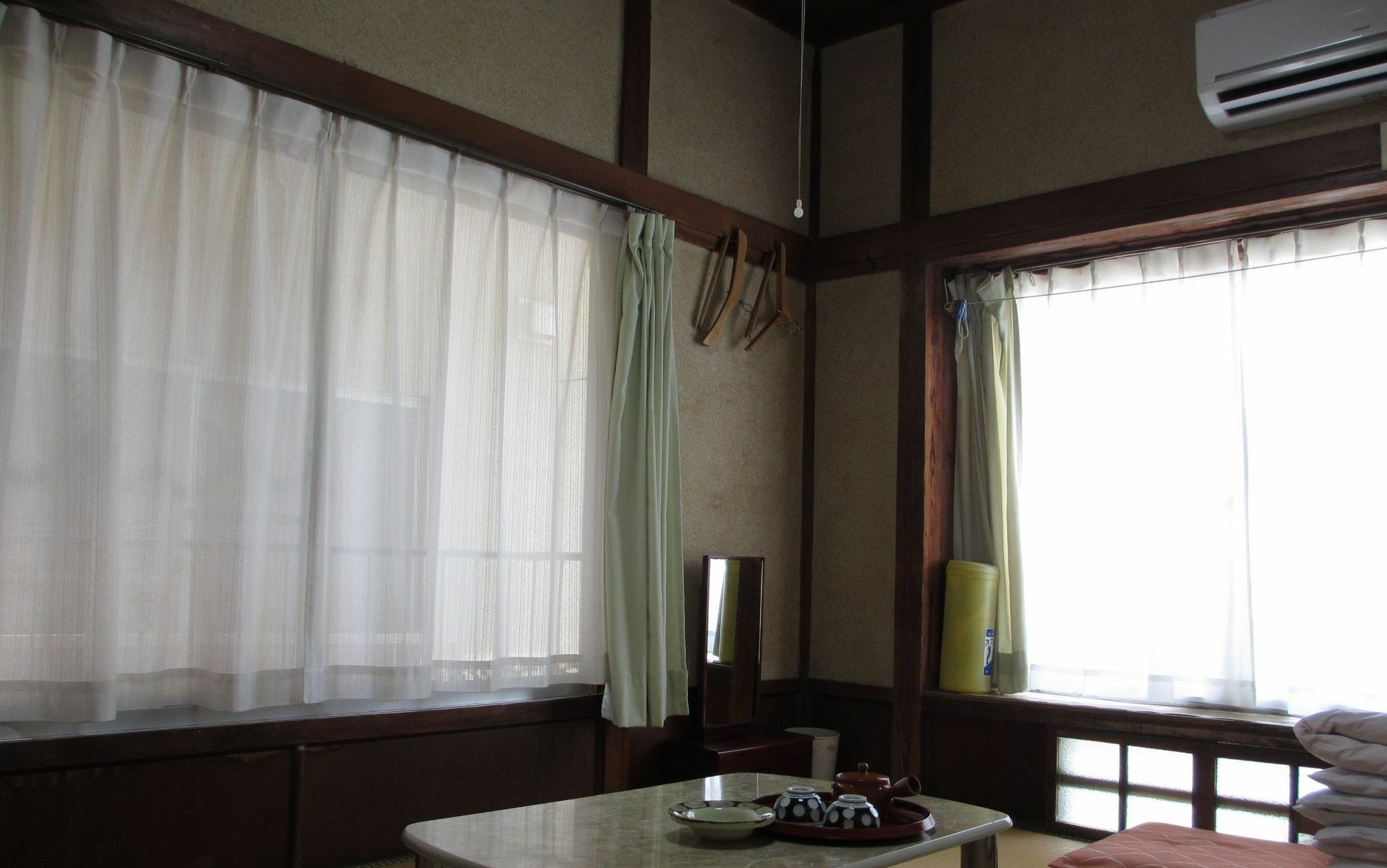 בפו Yokoso Ryokan מראה חיצוני תמונה