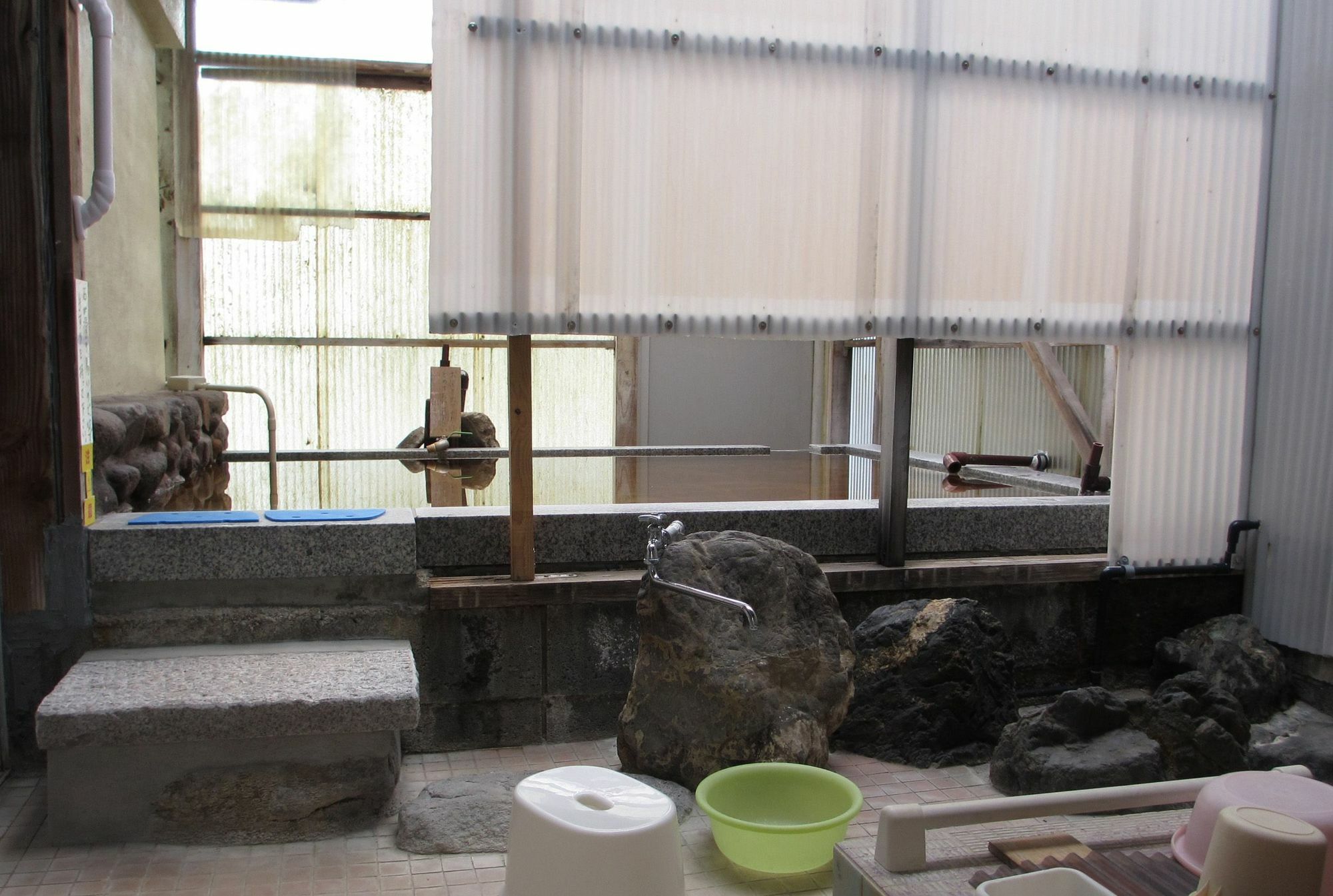 בפו Yokoso Ryokan מראה חיצוני תמונה
